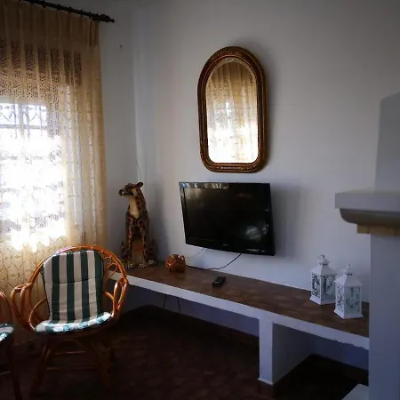 Ferienhaus Cozy Villa Near Balaia Beach