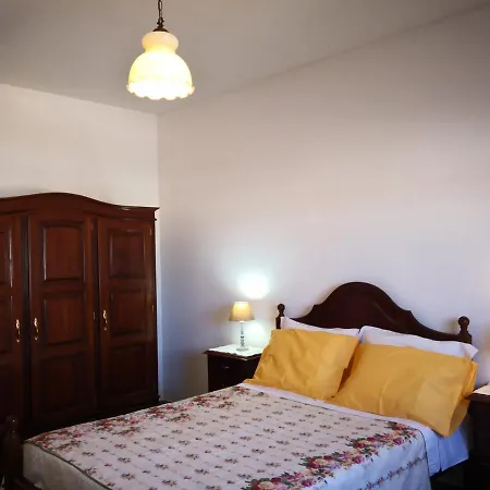 Ferienhaus Cozy Villa Near Balaia Beach Albufeira