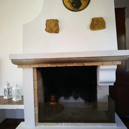 Cozy Villa Near Balaia Beach *